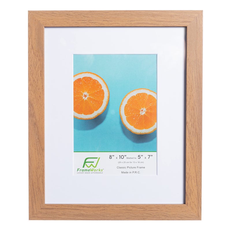 FrameWorks 2-Pack، 8x10 إطار صورة غير لامع إلى 5x7، البلوط الذهبي - إطار صورة كلاسيكي مع زجاج مقسى، إطار صورة بحواف نظيفة، إطار ملصق بلمسة نهائية بيضاء غير لامعة، إطار شهادة - Image 3